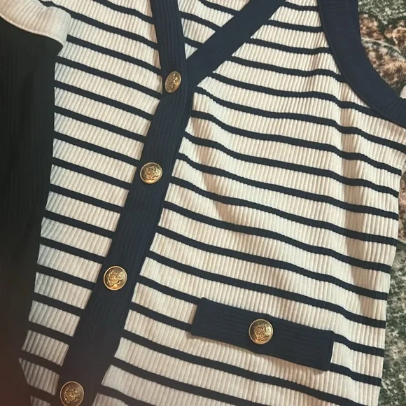 NWOT small j crew - Picture 2 of 6